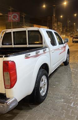 نيسان نافارا